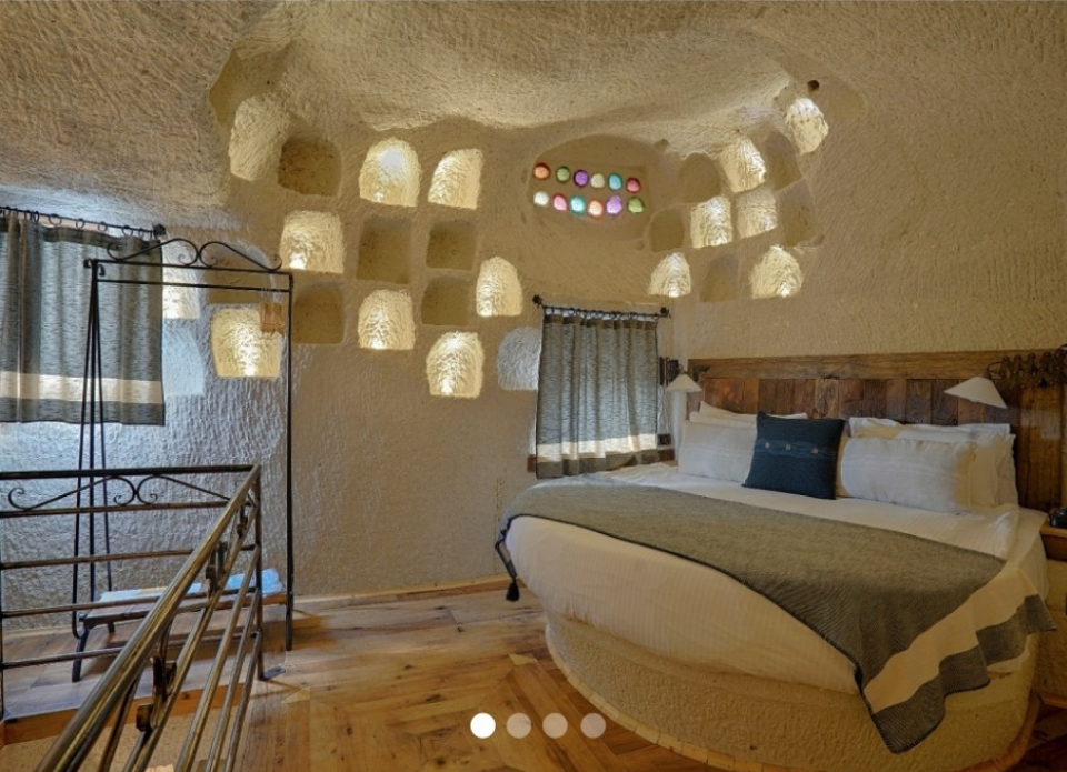 ARTEMIS CAVE SUITES