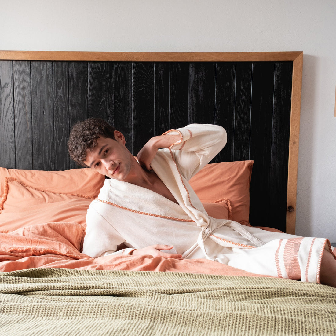 Terra TENCEL™ Lyocell ve Keten İçerikli Bornoz