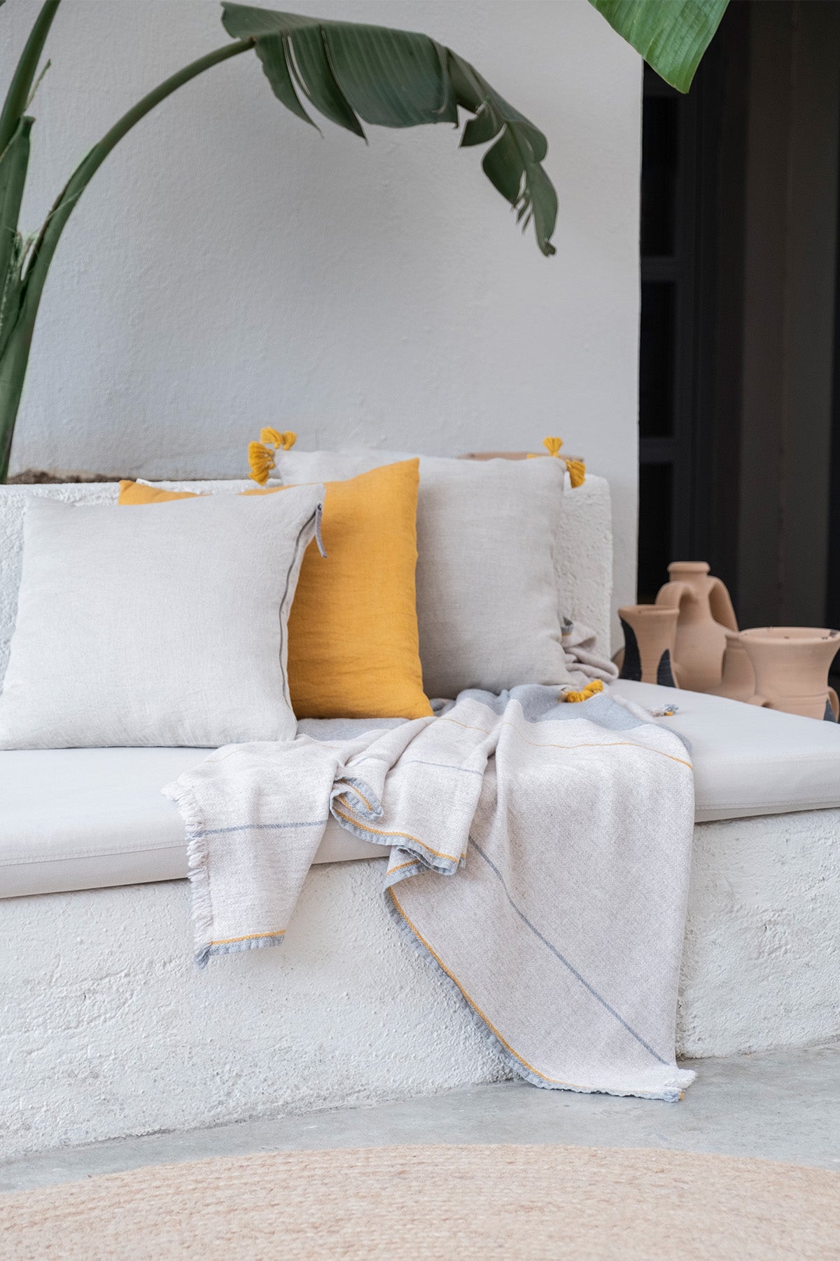 Astana Yün Koltuk Örtüsü/Throw